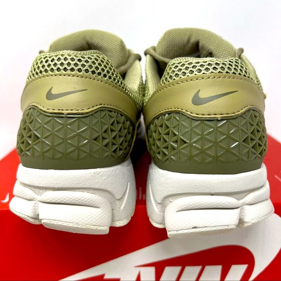 🫒 NIKE ZOOM VOMERO 5 NEUTRAL OLIVE 🫒